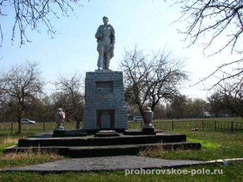 Фото братской могилы, расположенной в селе Лески Беленихинского сельского поселения - фото 1