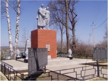 Фото братской могилы, расположенной в селе Ржавец Ржавецкого сельского поселения - фото 3